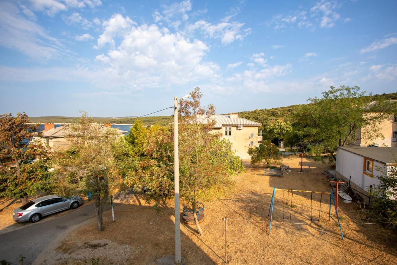 Apartman Lidija Koromačno Exteriér fotografie